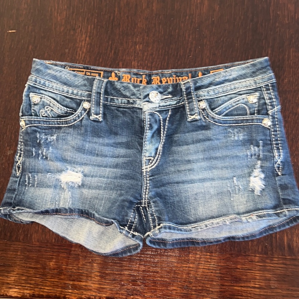 Rock Revival jean shorts EUC waist 29